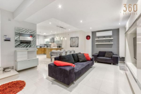 Modern 3BR home with Private Yard & BBQ by 360 Estates